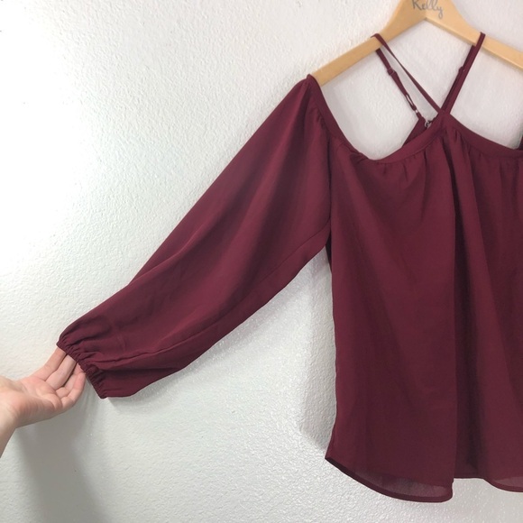 NWT Miss Match Burgundy Cold Shoulder Top - Picture 3 of 6